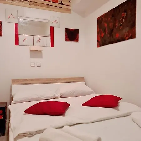 Apartment Art By Sanella Zadar
